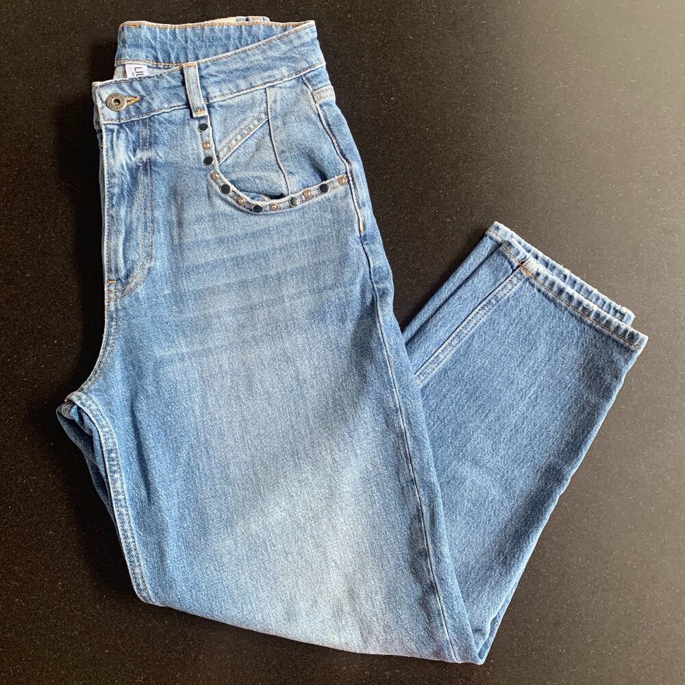 Liu Jo medium blue studded size 28 ladies denim jeans